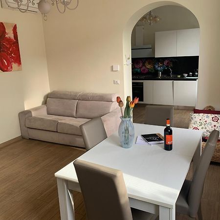 Apartament Violet - La Casa Del Pucci Lukka Zewnętrze zdjęcie