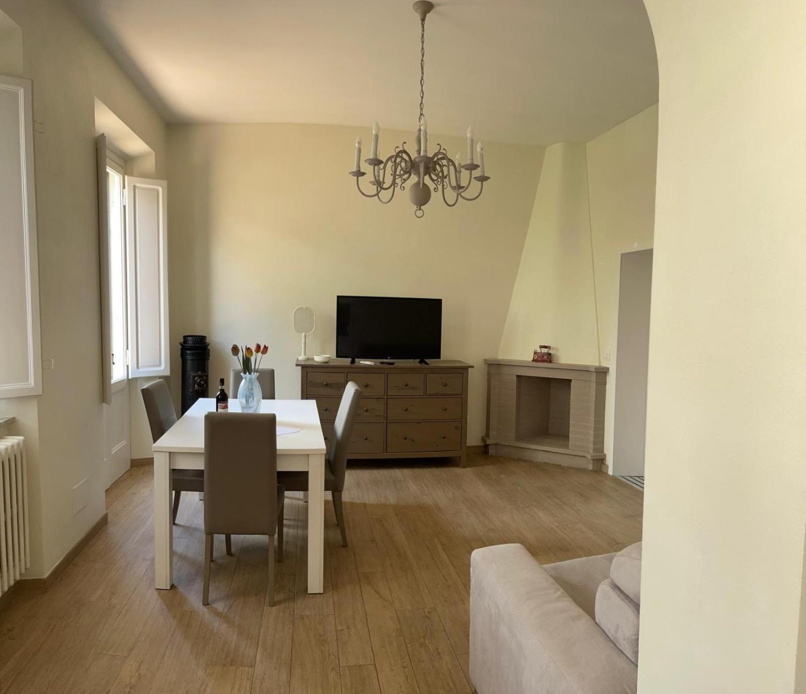 Apartament Violet - La Casa Del Pucci Lukka Zewnętrze zdjęcie
